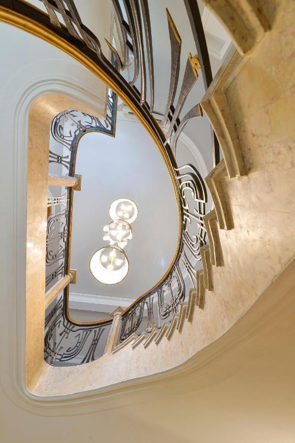 Glass Dome Hotel - Tbilisi City Center Exterior photo